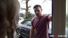تشغيل يتم القبض على رجل متزوج من قبل زوجته عندما يضاجع عشيقته