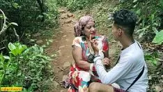 Play Mature gypsy has rough sex with her very horny stepson
