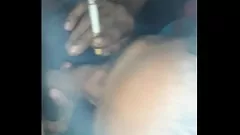 تشغيل دريكا لاتينا الحسية يرضي صنم التدخين لها