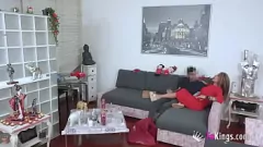Odtwórz Bieste Kolumbijskie MILF inicjuje 18-letni sąsiad w wyraźnym spotkaniu